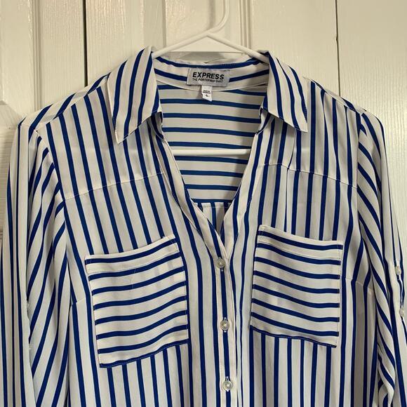 Express portofino blue and white striped button front gauzy blouse small - Picture 2 of 8